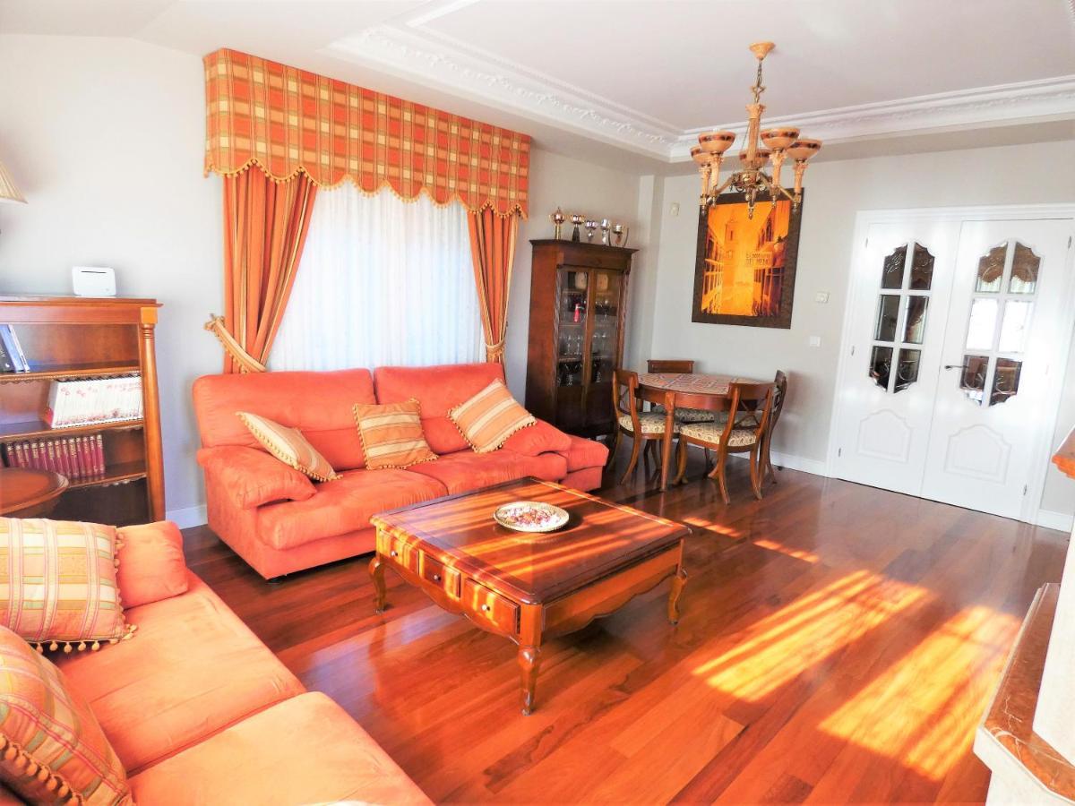 Villa La Ballena De Sonabia Orinon Bagian luar foto
